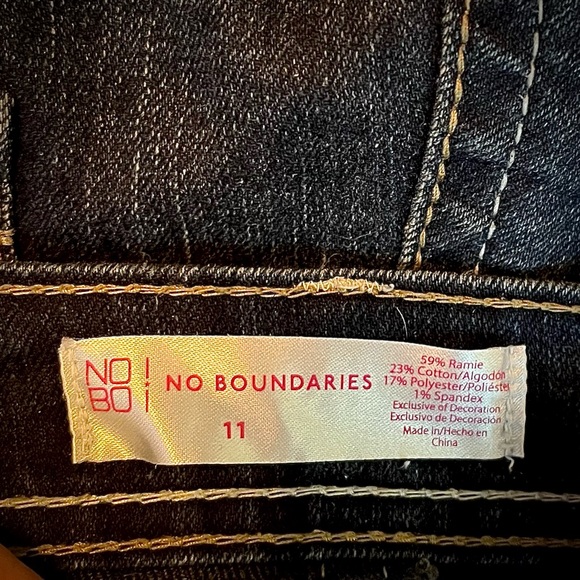 No Boundaries blue stretch denim longer shorts 11 - Picture 6 of 6